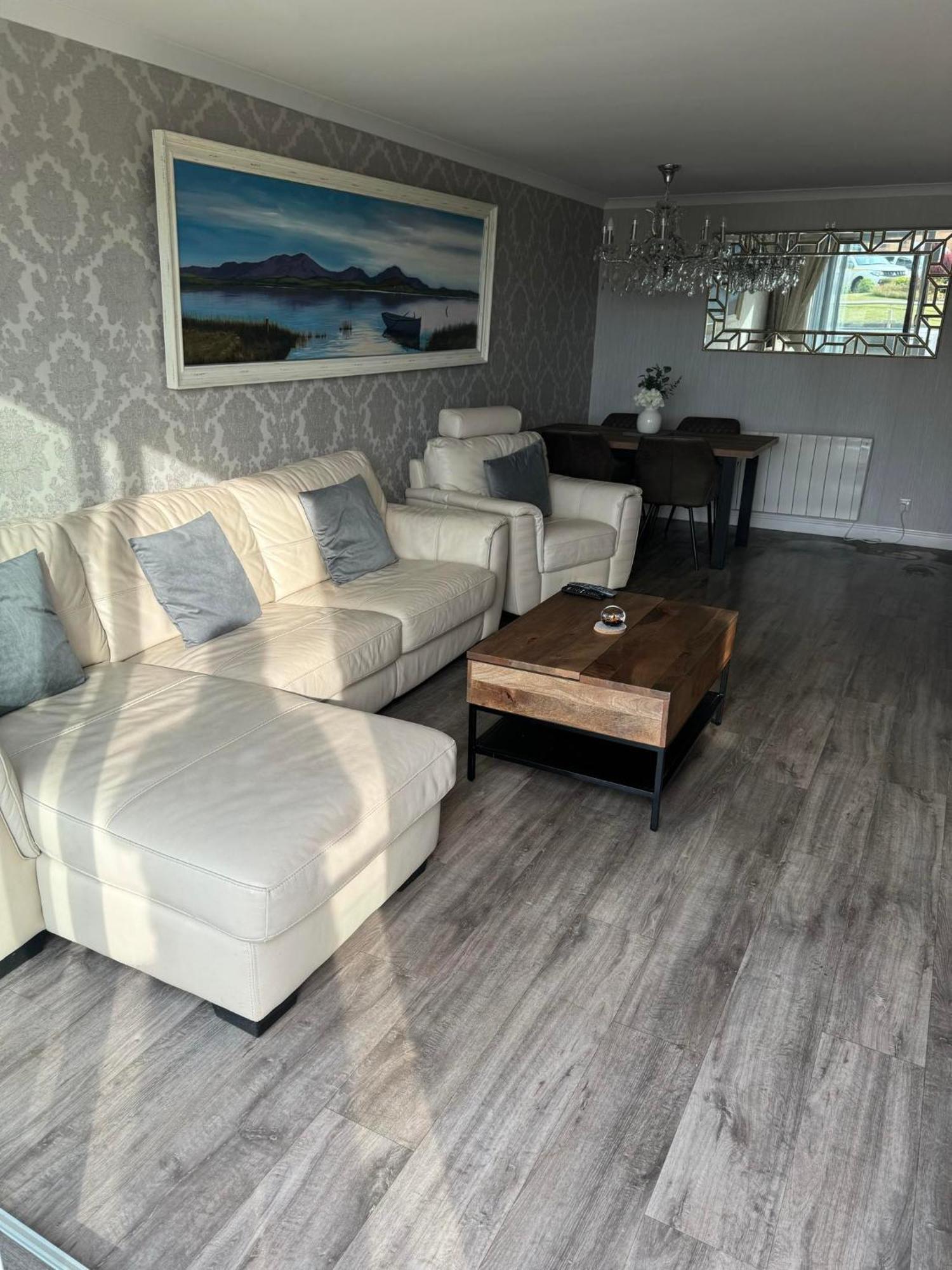 Largs Sea Front, Modern Apartment Szoba fotó